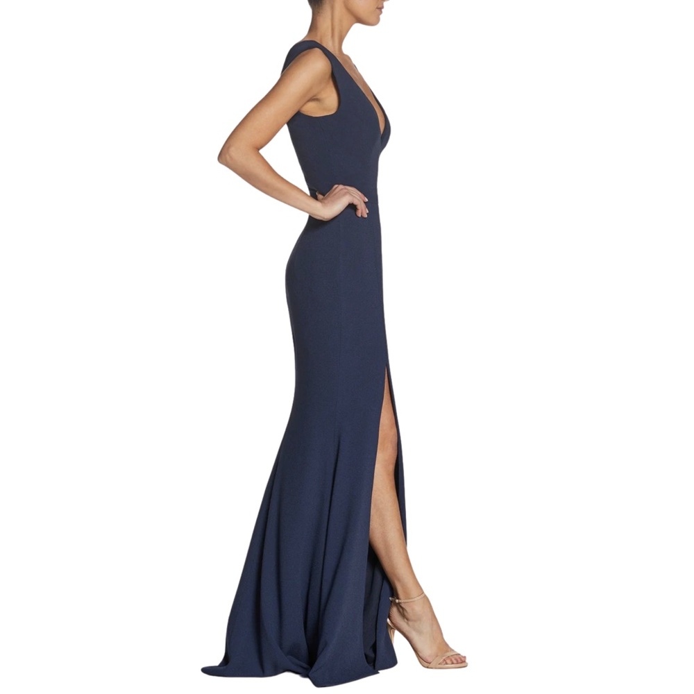 NEW Dress the Population Sandra Plunging V Neck Gown in Midnight Blue - Picture 4 of 4